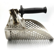 Stainless steel sand scoop included in the package